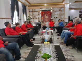 Perdana, Pertemuan Pengurus DPC PDI-Perjuangan 2025-2030 Bersama Bupati Malra