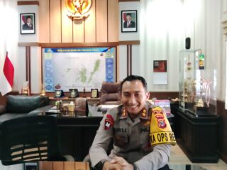 Kapolres Tual Pastikan Arus Mudik Lebaran Berjalan Kondusif dan Lancar