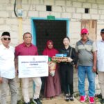 Jelang Lebaran, Anggota DPRD Malra Bagikan Bantuan Stunting untuk 21 Anak di Ohoi Dunwahan