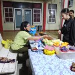 "Borong" Dagangan Penjual Pasar Malam, Rosmitha : Stimulan Untuk Meningkatkan Pendapatan