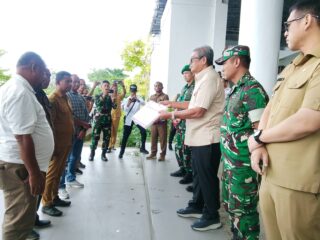 Pemkab Malra Salurkan Bantuan Sosial Untuk Korban Konflik di Ohoi Danar