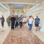 Bupati Malra Tinjau Perkembangan Pembangunan Gereja Santa Maria Imaculata Kolser