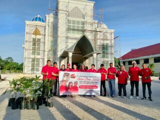 Peringati Bulan Bung Karno, DPC PDI-Perjuangan Malra Laksanakan Penanaman Pohon dan Bagi Sembako