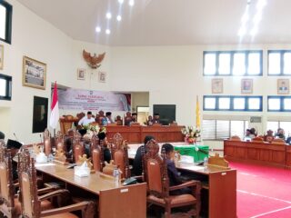 Bupati Apresiasi Sinergitas bersama DPRD Setujui Perda Pertangungjawaban APBD Malra 2025