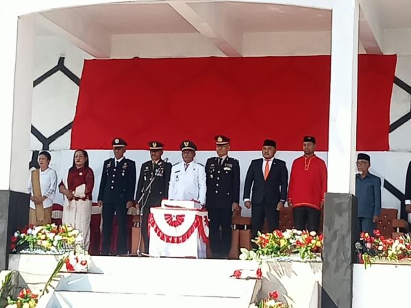 Umachina Apresiasi Camat Kei Besar Laksanakan Upacara HUT RI Ke-81 Penuh Khidmat