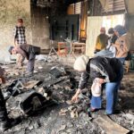 Kadis DisdikBud Malra Tinjau Langsung Gedung Komputer SMP Yos Sudarso Waur yang Terbakar